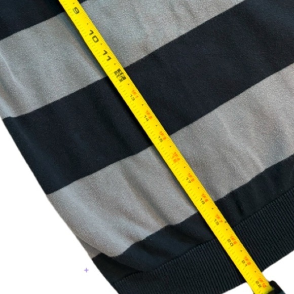 VOLCOM BLACK & GREY STRIPED CREWNECK SWEATER, BOYS SIZE M - Picture 10 of 10